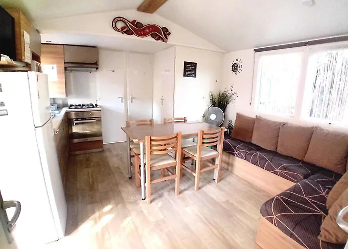 Mobil-home 6 Personnes Acces Piscine Et Espace Aquatique - Mobil-home 4 Pieces 6 Personnes Mae-8962 Apartment *