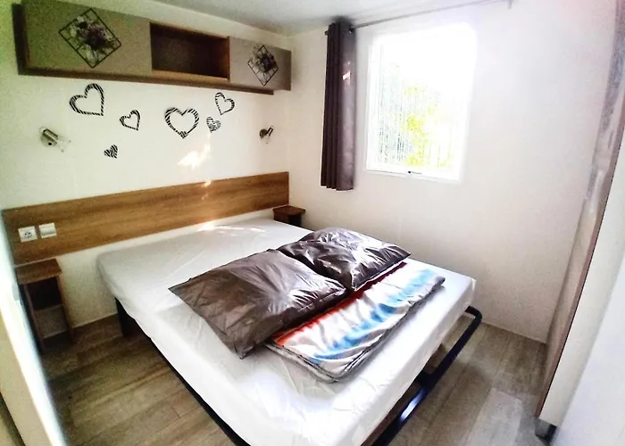 Mobil-home 6 Personnes Acces Piscine Et Espace Aquatique - Mobil-home 4 Pieces 6 Personnes Mae-8962